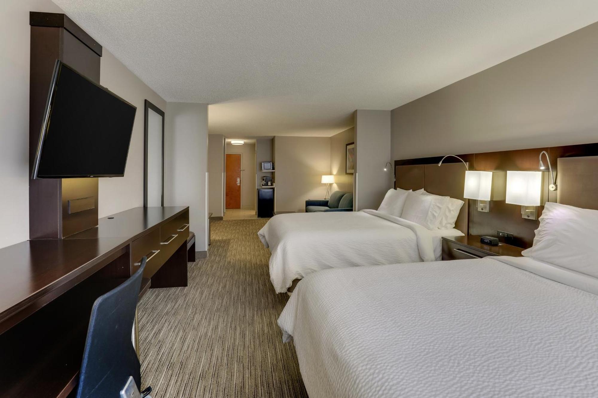 Holiday City Holiday Inn Express Hotel & Suites Bryan-Montpelier By Ihg מראה חיצוני תמונה