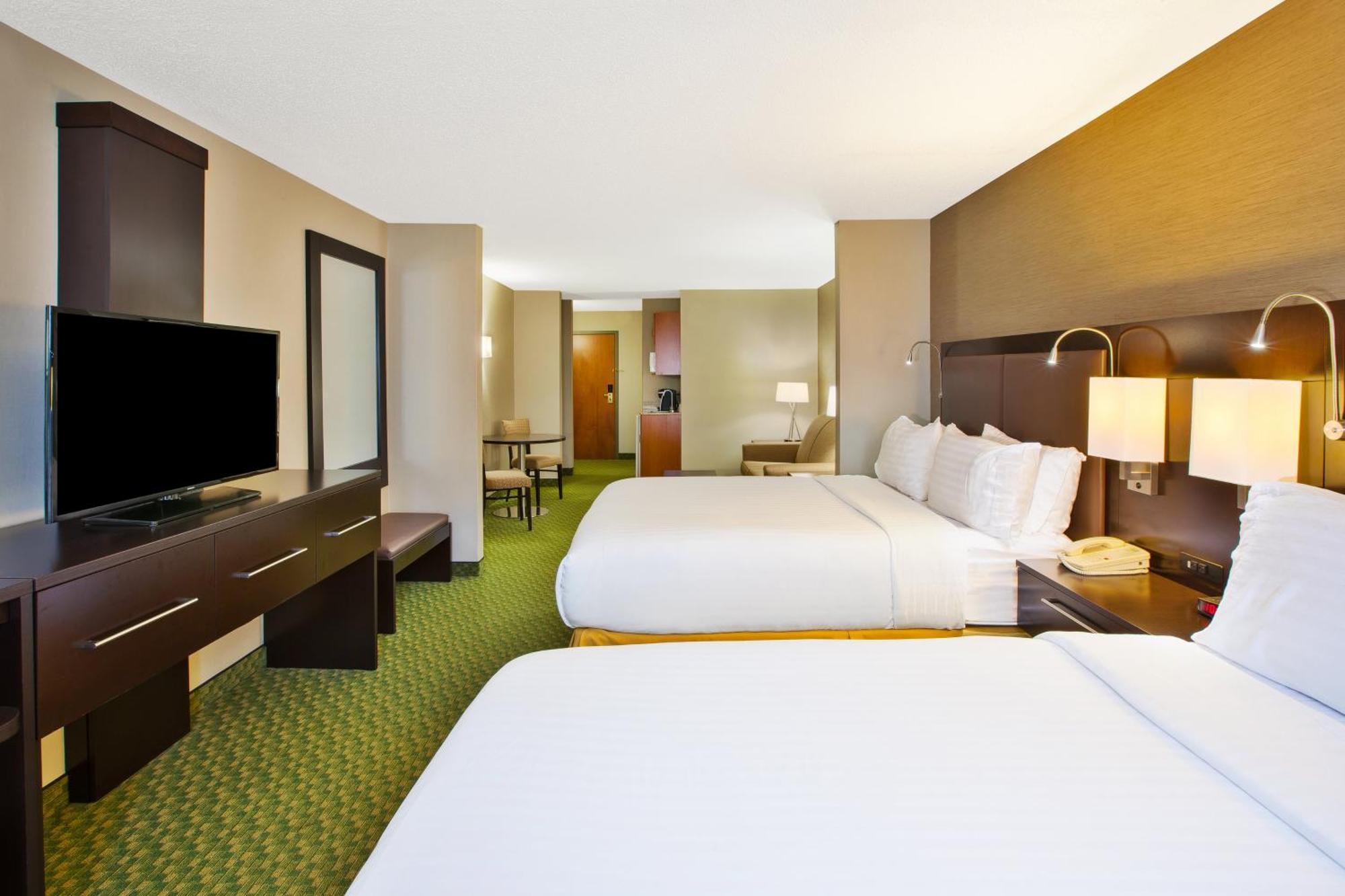 Holiday City Holiday Inn Express Hotel & Suites Bryan-Montpelier By Ihg מראה חיצוני תמונה