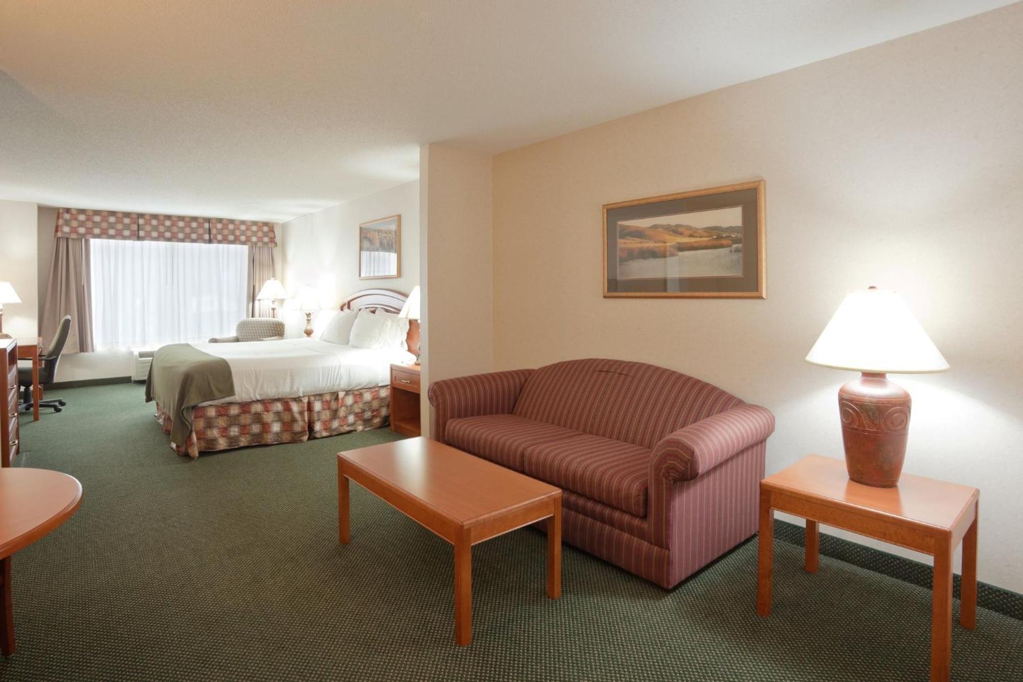 Holiday City Holiday Inn Express Hotel & Suites Bryan-Montpelier By Ihg מראה חיצוני תמונה