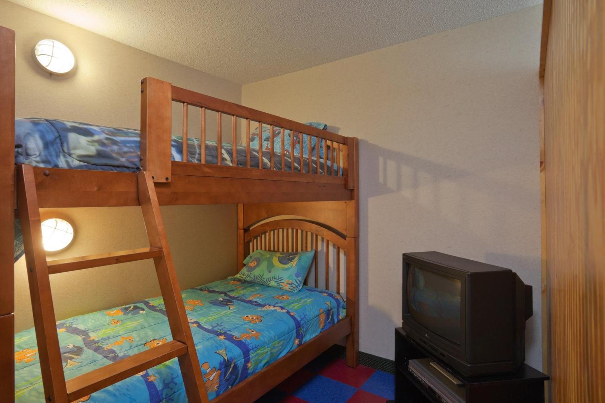Holiday City Holiday Inn Express Hotel & Suites Bryan-Montpelier By Ihg מראה חיצוני תמונה